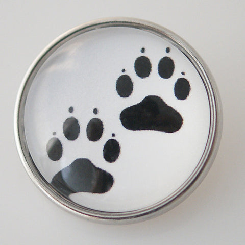 Paw prints